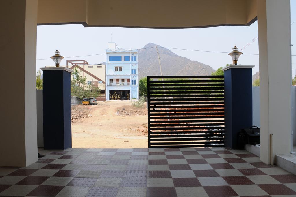 Bharathi Guest House Tiruvannāmalai Exterior photo
