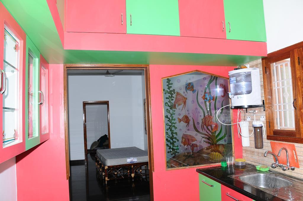 Bharathi Guest House Tiruvannāmalai Exterior photo