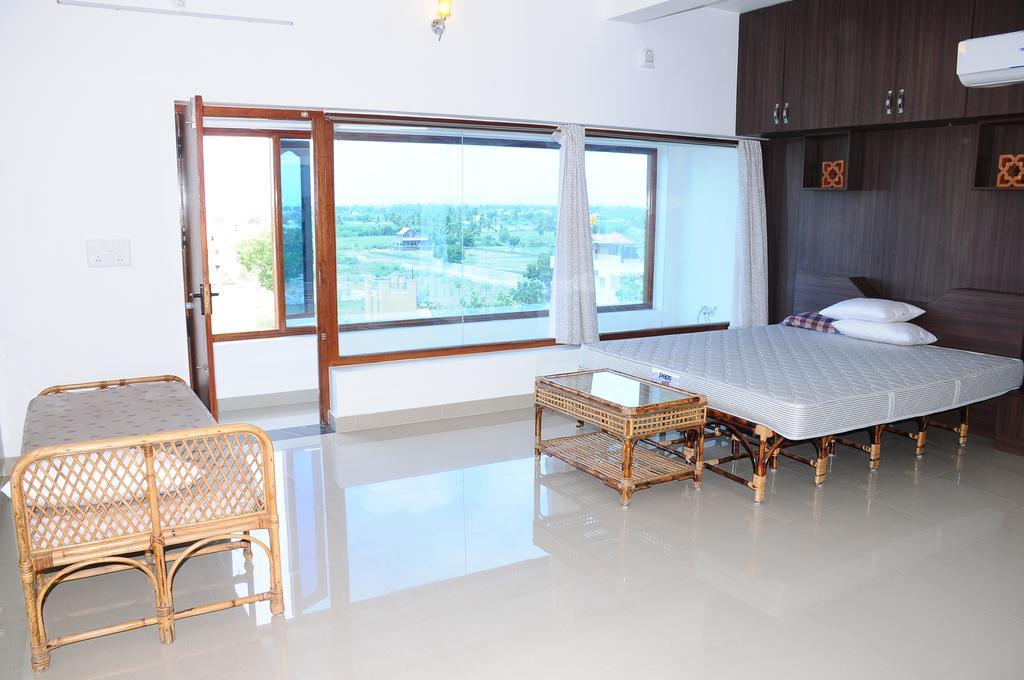 Bharathi Guest House Tiruvannāmalai Exterior photo