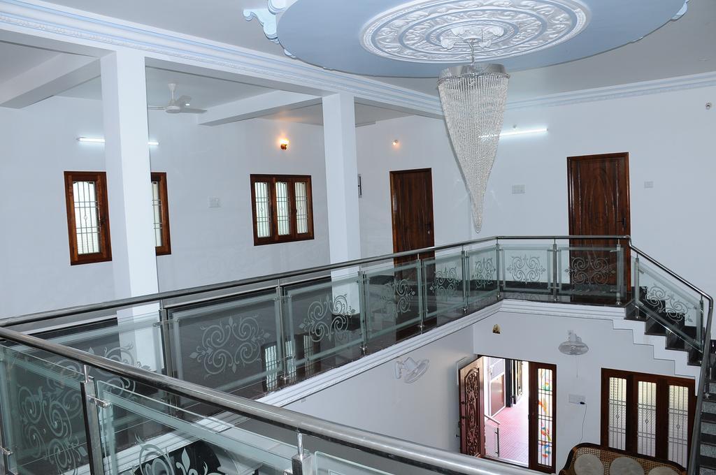 Bharathi Guest House Tiruvannāmalai Exterior photo
